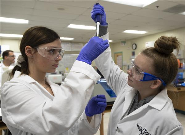 Bioscience 